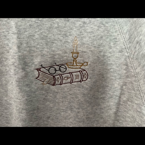 Gryffindor sweatshirt - Picture 2 of 3